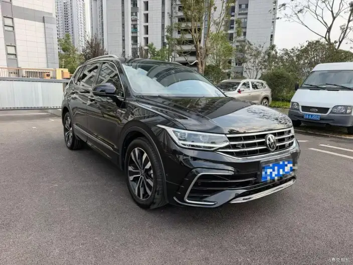 Volkswagen Tiguan L 2024 Model 330TSI 2WD R-Line Enjoy the version more – фото 3