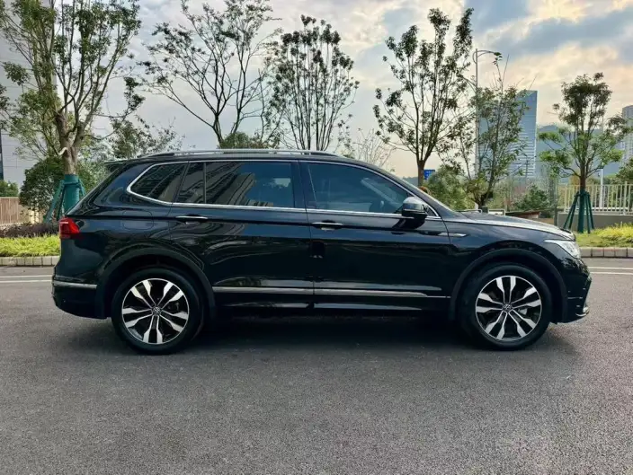 Volkswagen Tiguan L 2024 Model 330TSI 2WD R-Line Enjoy the version more – фото 5