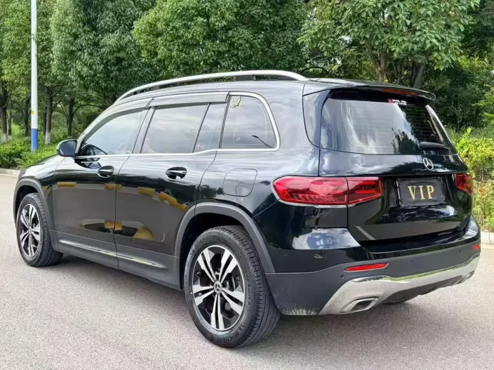 Mercedes-Benz GLB 2024 Model Facelift GLB 200 Dynamic Model – фото 4