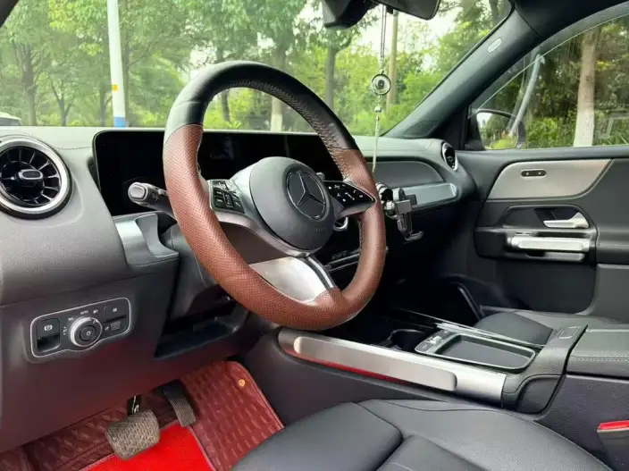 Mercedes-Benz GLB 2024 Model Facelift GLB 200 Dynamic Model – фото 8