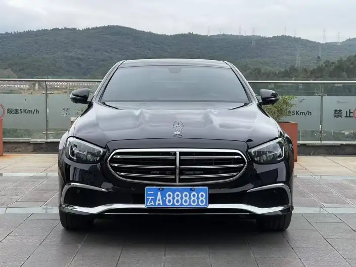Mercedes-Benz E-Class 2023 Model Facelift E 300 L Luxury Model sedan – фото 2