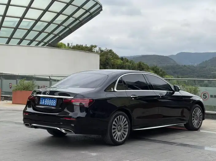 Mercedes-Benz E-Class 2023 Model Facelift E 300 L Luxury Model sedan – фото 6