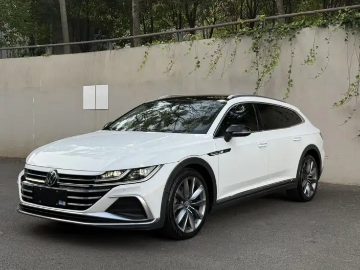 Volkswagen CC 2021 Model Hunting vehicle 380TSI Hunting Heart Edition – фото 1