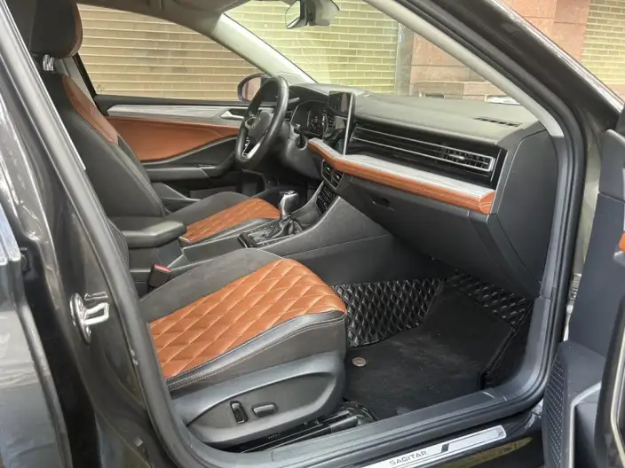Volkswagen Sagitar 2023 Model 300TSI DSG Superior Edition – фото 7