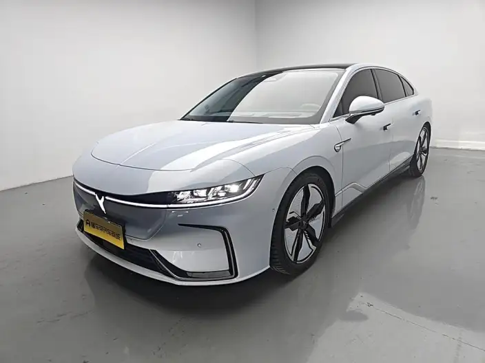 Voyah Pursuit EV 2023 Model 580km Standard Edition – фото 1