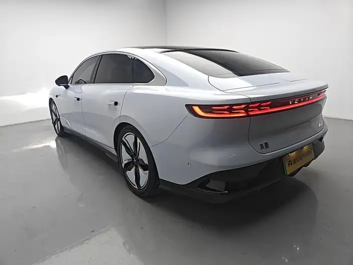 Voyah Pursuit EV 2023 Model 580km Standard Edition – фото 5
