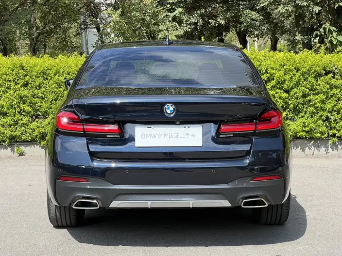 BMW 5 Series 2022 Model 525Li M Sports Set – фото 4