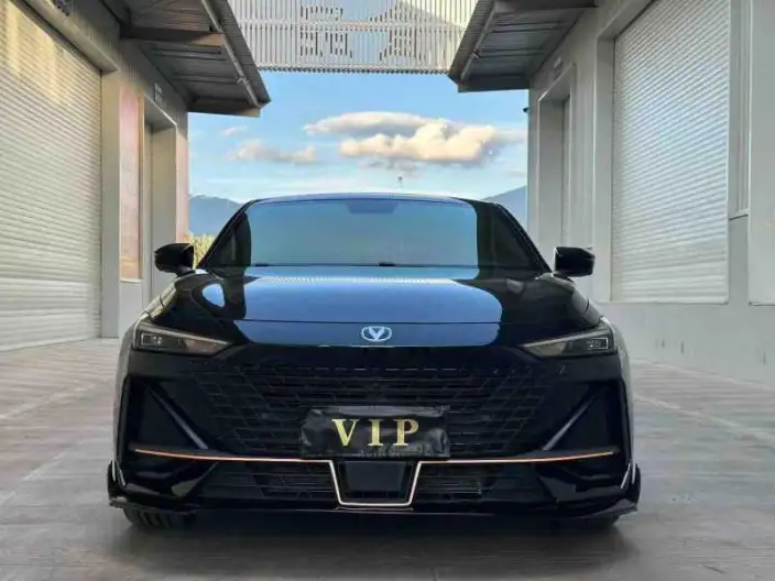 Changan UNI-V 2022 Model 1.5T Sports Edition
