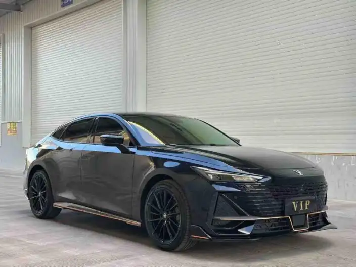 Changan UNI-V 2022 Model 1.5T Sports Edition