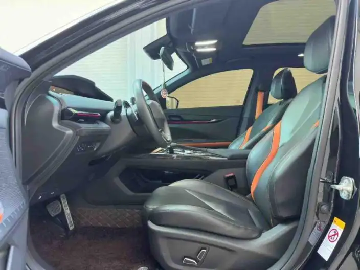 Changan UNI-V 2022 Model 1.5T Sports Edition – фото 8