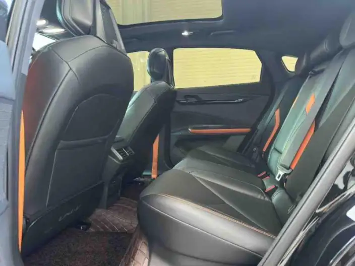 Changan UNI-V 2022 Model 1.5T Sports Edition – фото 9