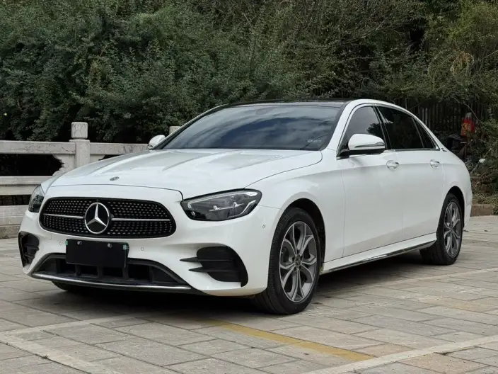 Mercedes-Benz E-Class 2023 Model Facelift E 300 L Fashion Model Sports sedan – фото 1