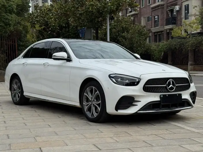 Mercedes-Benz E-Class 2023 Model Facelift E 300 L Fashion Model Sports sedan – фото 3