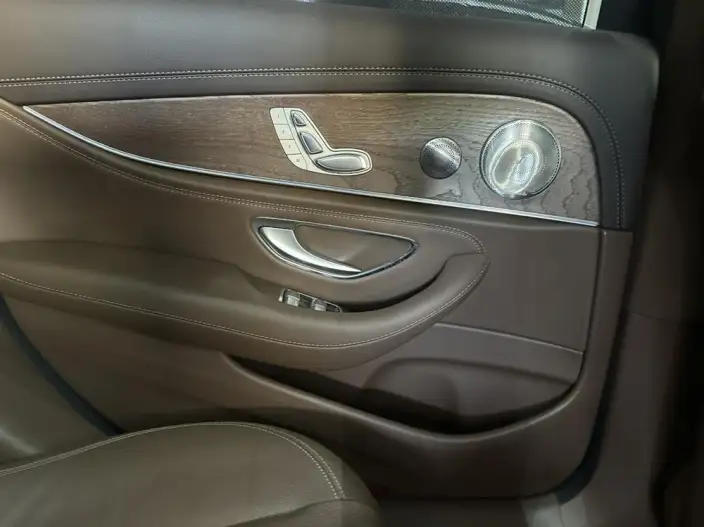 Mercedes-Benz E-Class 2022 Model Facelift II E 300 L Luxury Model sedan – фото 6
