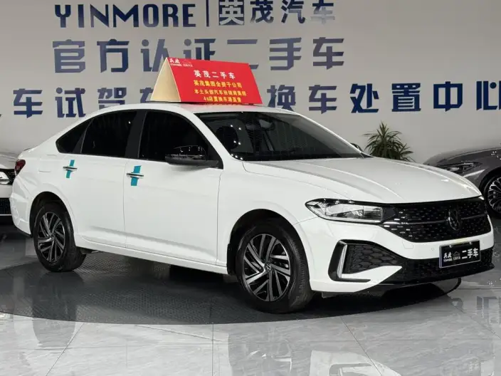 Volkswagen Lavida 2024 Model 300TSI DSG Starry Sky Leading Edition
