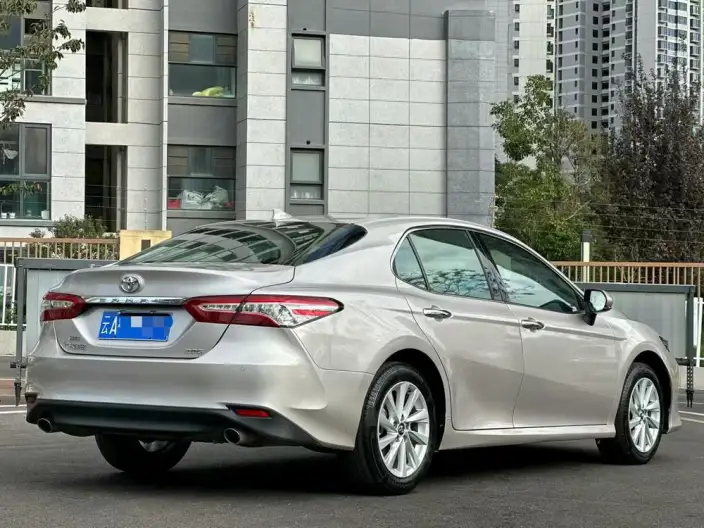 Toyota Camry 2021 Model 2.0G Deluxe Edition – фото 5
