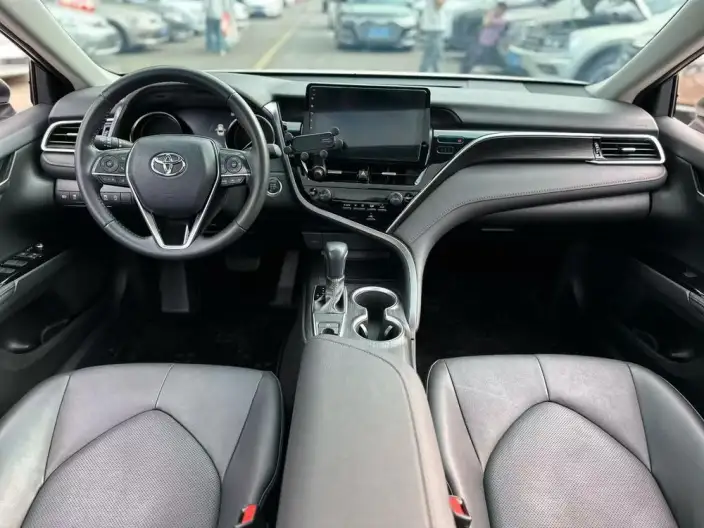 Toyota Camry 2021 Model 2.0G Deluxe Edition – фото 6