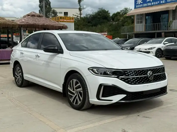 Volkswagen Lavida 2023 Model 300TSI DSG Manyi Edition