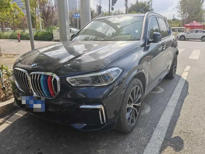 BMW X5 2022 Model Facelift xDrive 30Li Exclusive Model M Sports Set