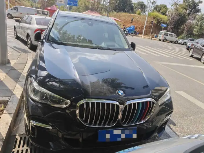 BMW X5 2022 Model Facelift xDrive 30Li Exclusive Model M Sports Set