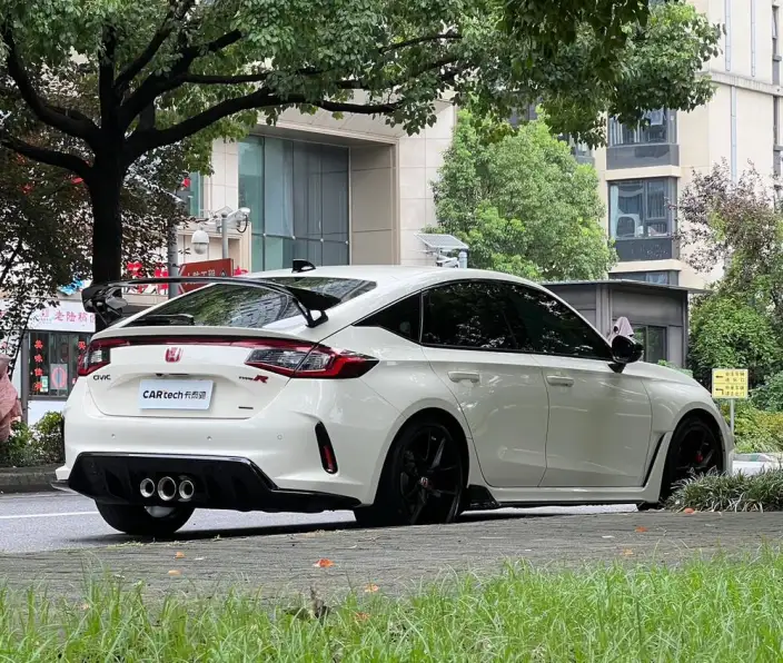 Honda Civic Imported 2023 Model 420TURBO TYPE R – фото 7