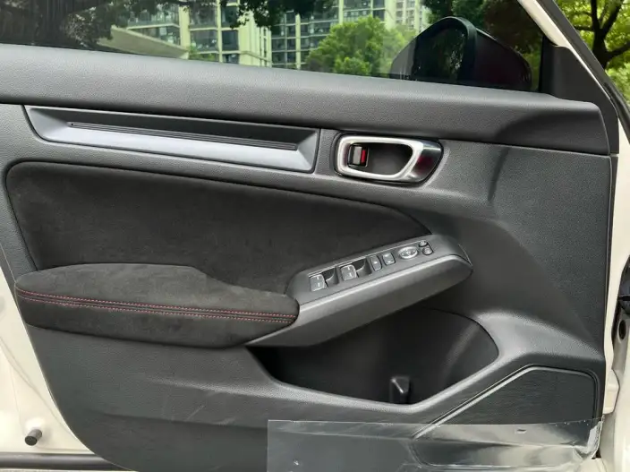 Honda Civic Imported 2023 Model 420TURBO TYPE R – фото 10