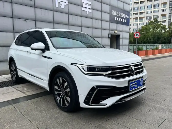 Volkswagen Tiguan L 2024 Model 330TSI 2WD R-Line Enjoy the version more