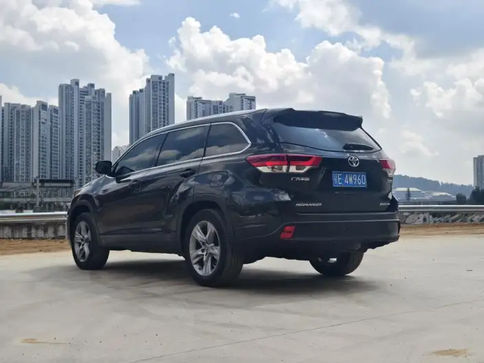 Toyota Highlander 2021 Model 2.0T 4WD Elite Edition 7 seat – фото 4