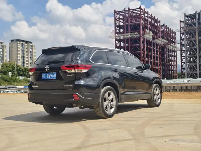 Toyota Highlander 2021 Model 2.0T 4WD Elite Edition 7 seat – фото 6