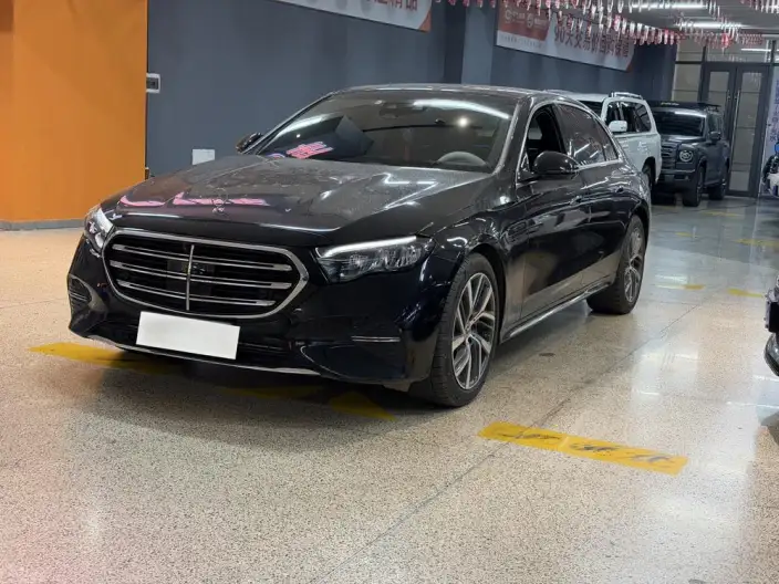 Mercedes-Benz E-Class 2024 Model Facelift E 300 L Fashion Model sedan – фото 1