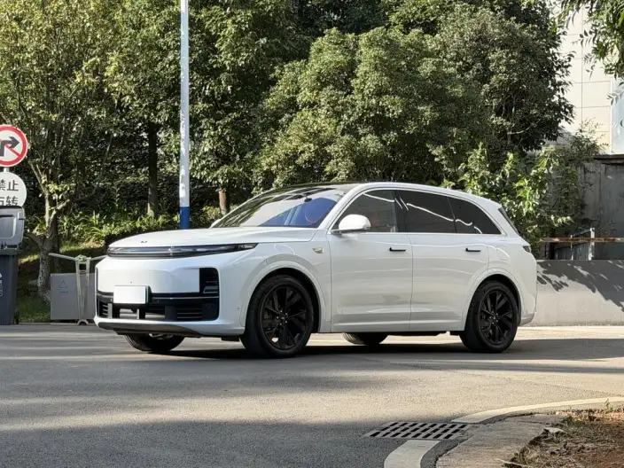 Li Auto L7 2023 Model Pro Edition