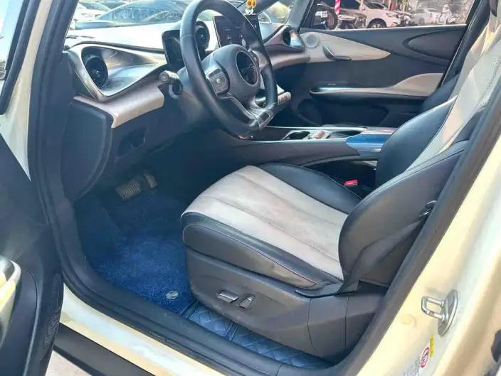 BYD Dolphin 2023 Model Fashion Edition – фото 7