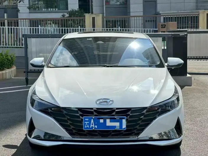 Hyundai Ioniq 2023 Model 1.5L CVT LUX Premium Edition