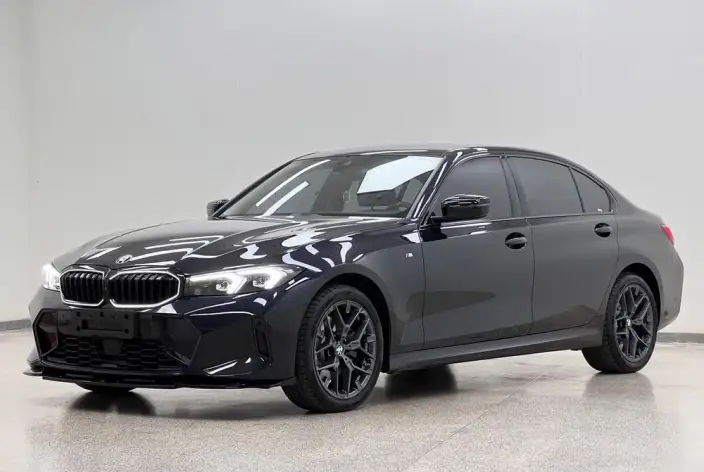 BMW 3 Series 2025 Model 330Li M Sports Night Set