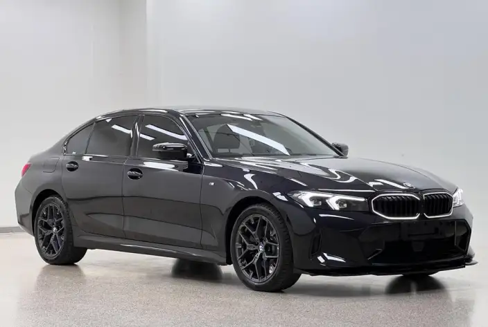 BMW 3 Series 2025 Model 330Li M Sports Night Set