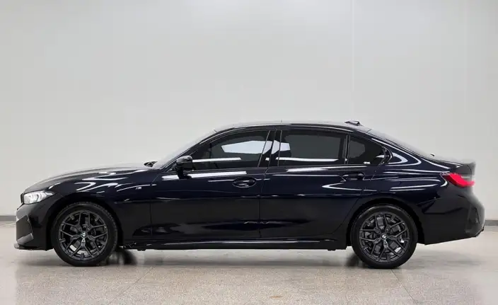 BMW 3 Series 2025 Model 330Li M Sports Night Set