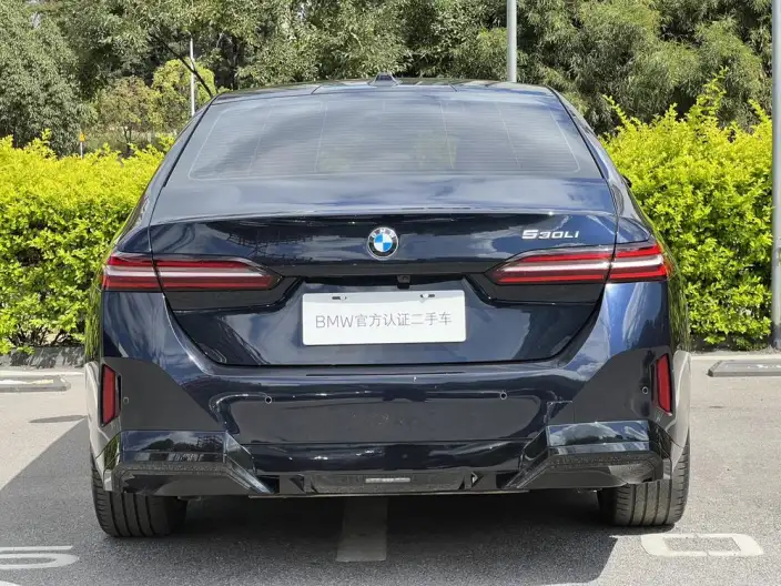 BMW 5 Series 2025 Model Facelift 530Li Leading Model M Sports Set