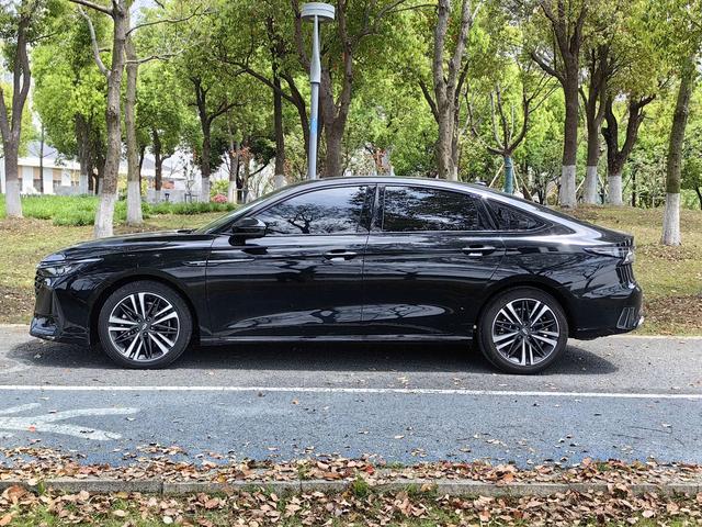 Chery Arrizo 8 2025 Model 2.0T DCT Speed Edition – фото 6