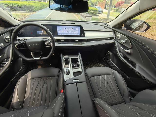 Chery Arrizo 8 2025 Model 2.0T DCT Speed Edition – фото 9