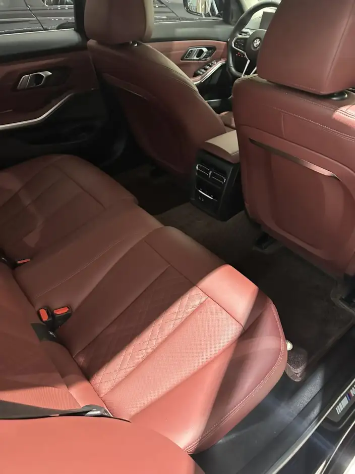 BMW 3 Series 2025 Model 325Li M Sports Set
