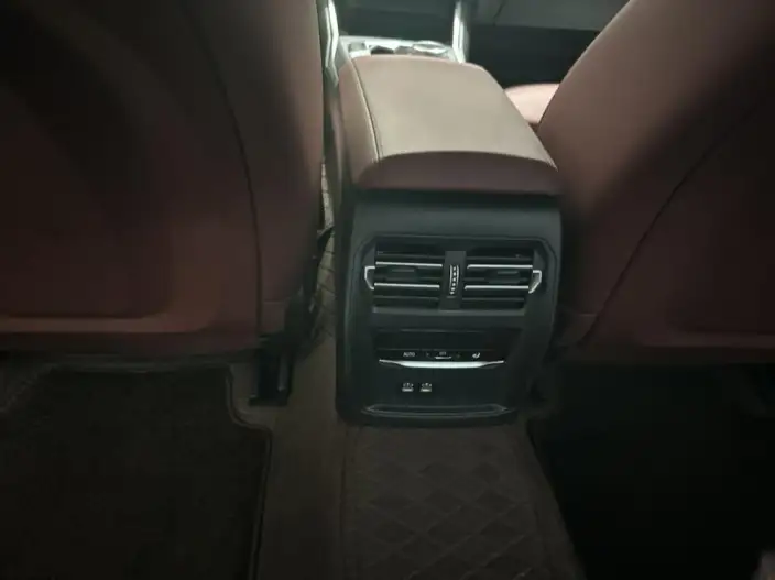 BMW 3 Series 2025 Model 325Li M Sports Set