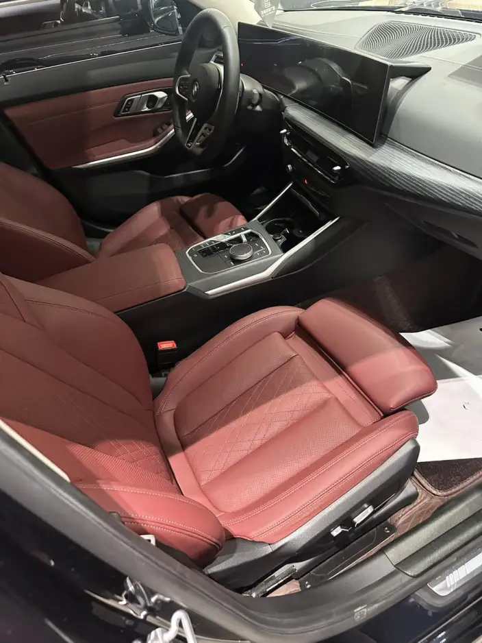 BMW 3 Series 2025 Model 325Li M Sports Set – фото 7