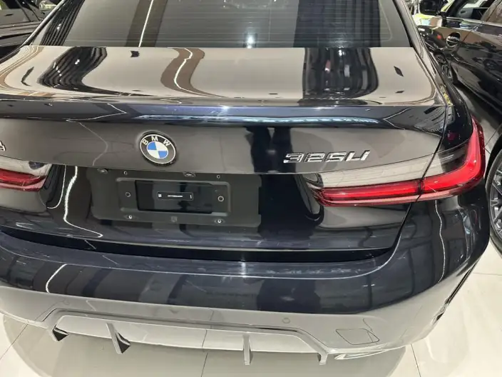 BMW 3 Series 2025 Model 325Li M Sports Set – фото 8