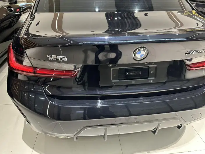 BMW 3 Series 2025 Model 325Li M Sports Set – фото 9