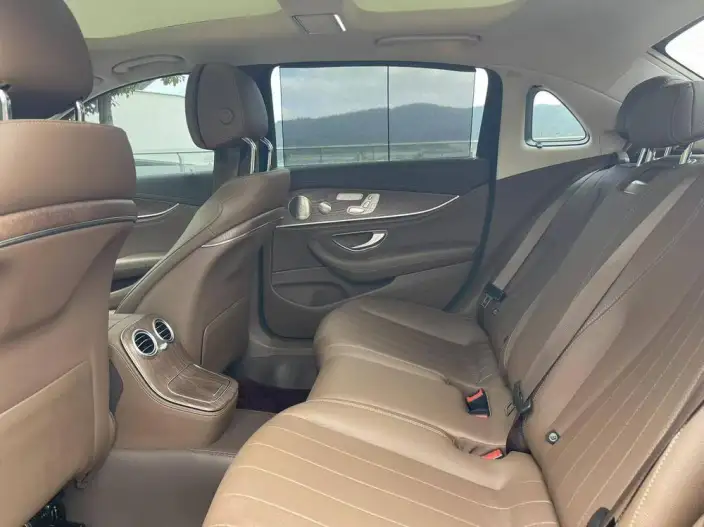 Mercedes-Benz E-Class 2022 Model Facelift II E 300 L Luxury Model sedan – фото 9