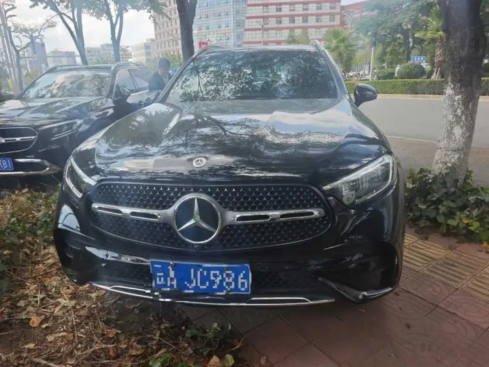 Mercedes-Benz GLC 2024 Model Facelift GLC 300 L 4MATIC Dynamic Model 5 seat