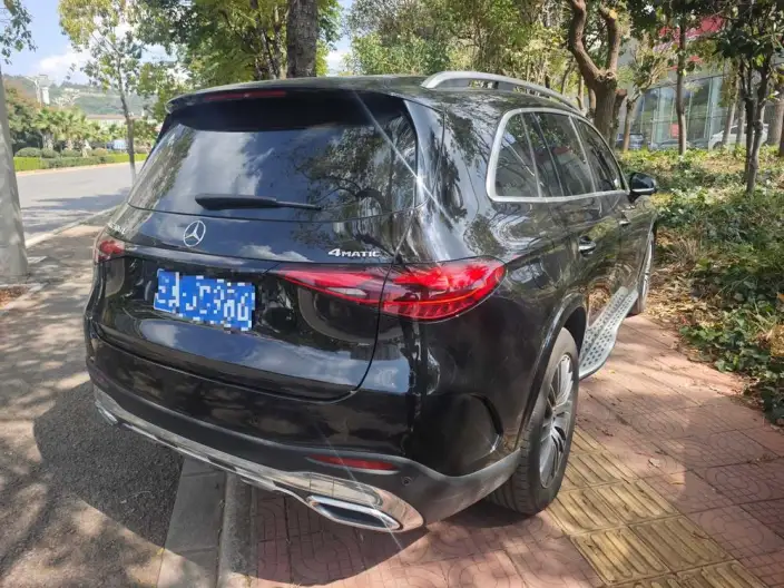 Mercedes-Benz GLC 2024 Model Facelift GLC 300 L 4MATIC Dynamic Model 5 seat – фото 6