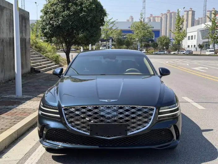 Genesis G80 2024 Model 2.5T 2WD Deluxe Edition