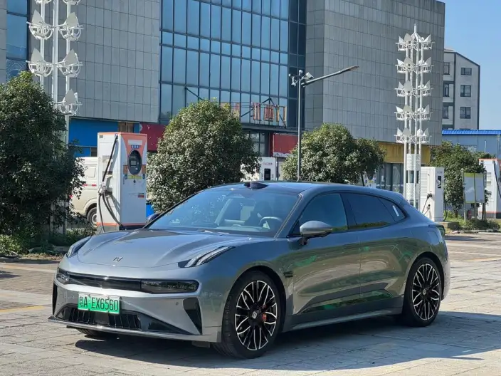 ZEEKR 001 2025 Model YOU Edition 100kWh 4WD – фото 1