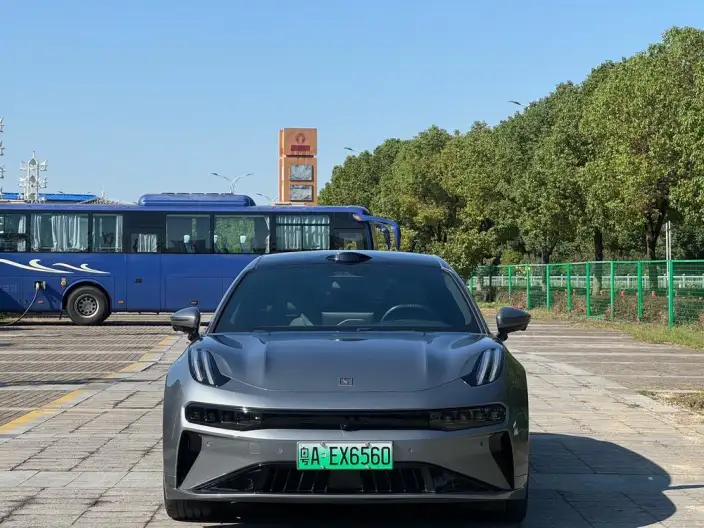 ZEEKR 001 2025 Model YOU Edition 100kWh 4WD – фото 2